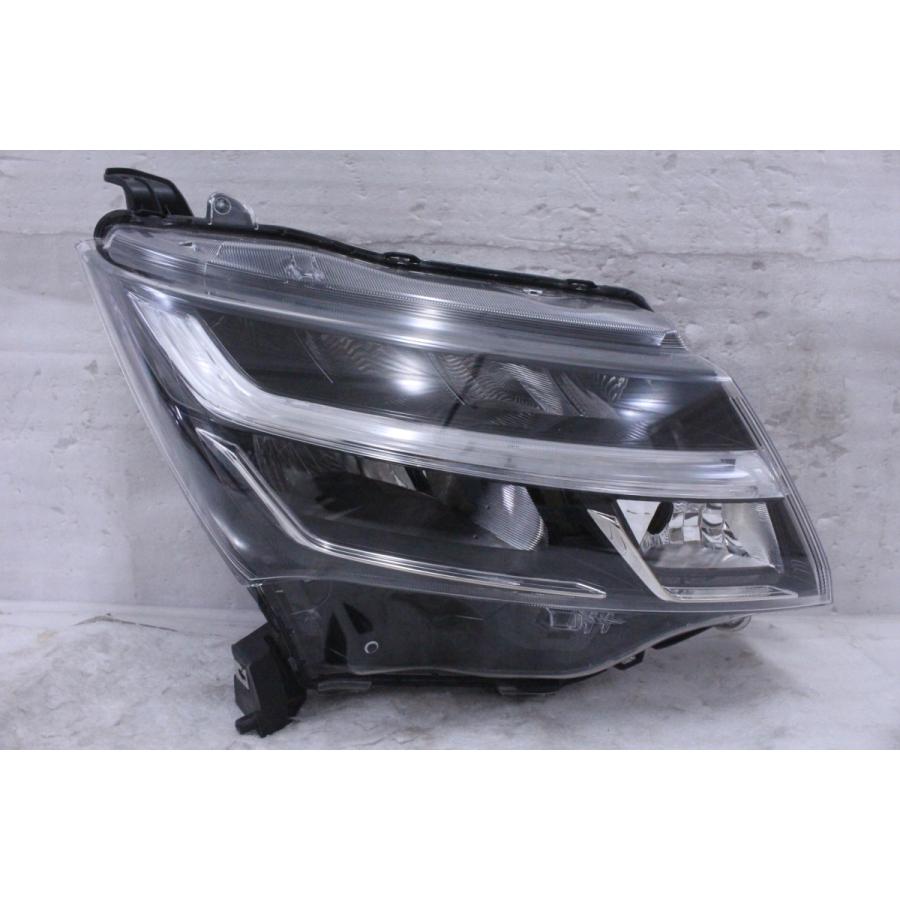 85-49 A☆美品 LED M900 タンク☆右ヘッドライト STANLEY W3917