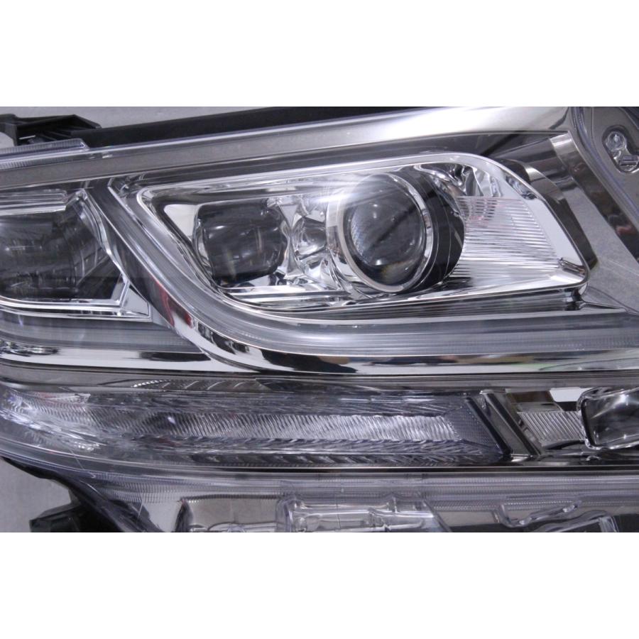 アルファード 88-24-C☆LED☆AGH30W G/GF☆右ヘッドライト 58-61 打刻