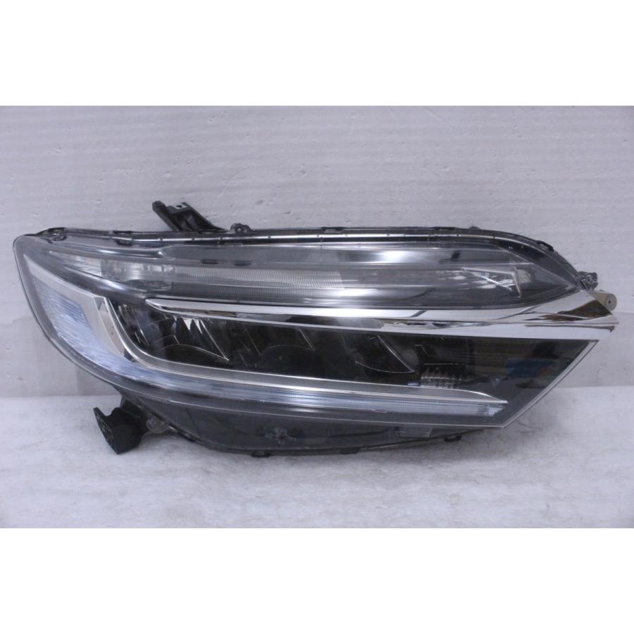 フィット シャトル ハイブリッド GP7 GP8 右 ヘッドライト LED ライト