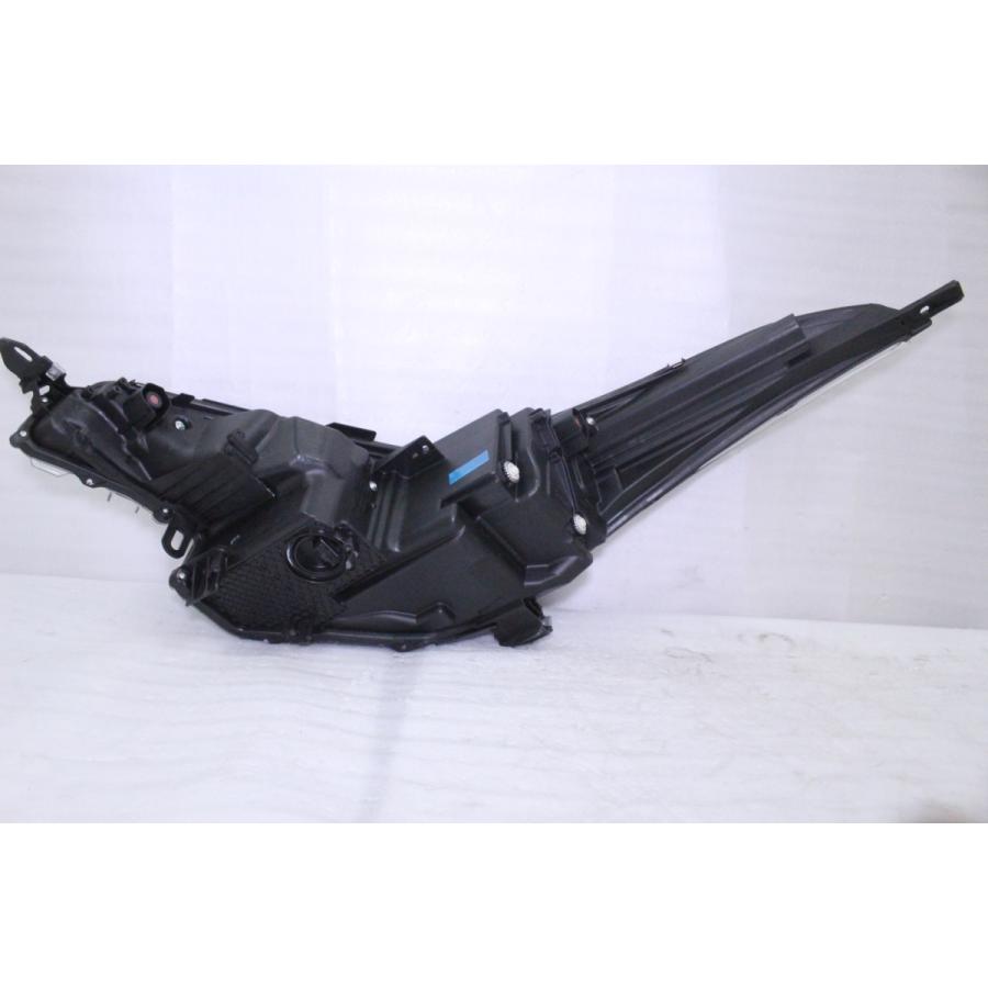 CHRヘッドライト 81145-10B10 C-HR 90-2266-U☆美品☆LED 中期 ZYX10/NGX50 C-HR☆右ヘッドライト