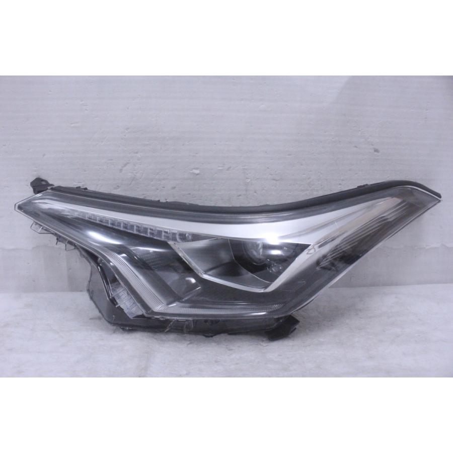 C-HR 93-1411-X☆美品 中期 LED☆ZYX10 NGX50 C-HR☆左ヘッドライト 10