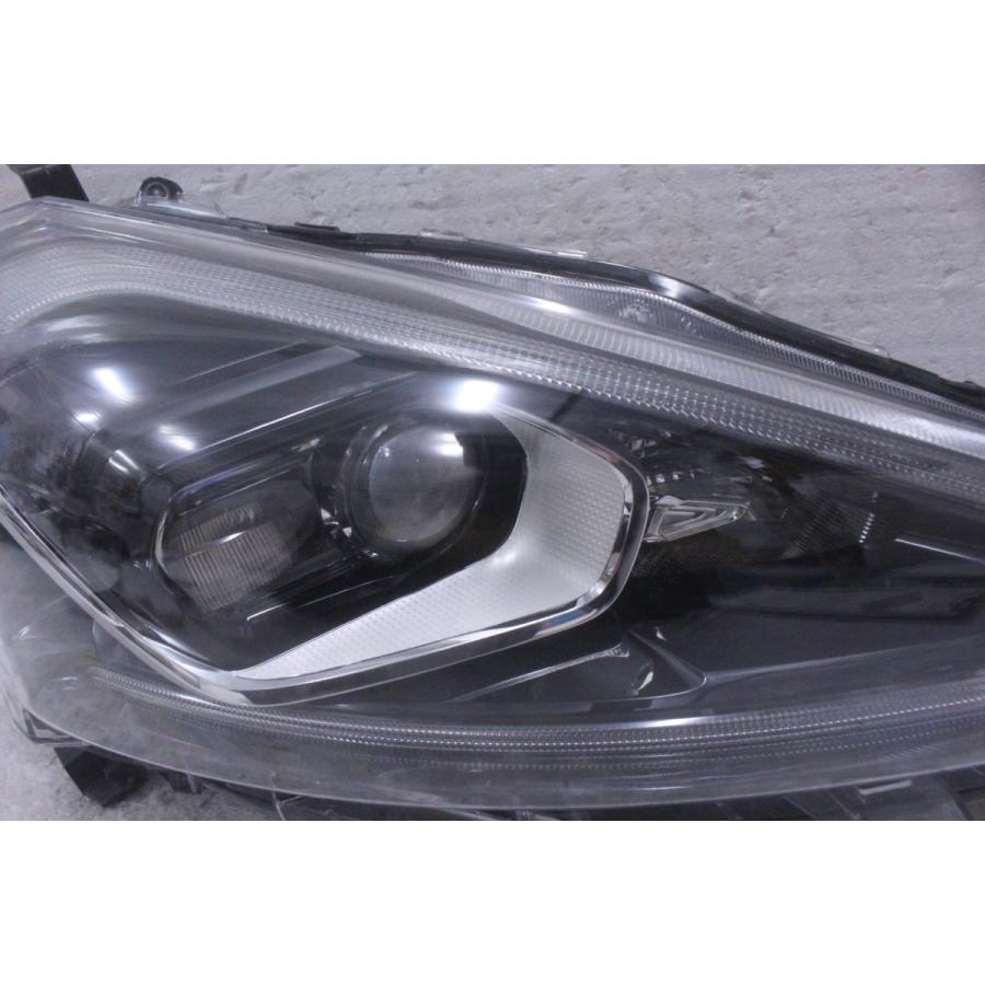 シエンタ(車) 93-1781-E☆美品 LED NSP170 シエンタ HV☆右ヘッド 