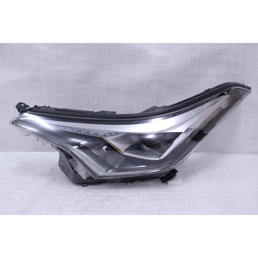 C-HR 95-1860-X☆美品☆LED 中期 ZYX10/NGX50 C-HR☆左ヘッドライト