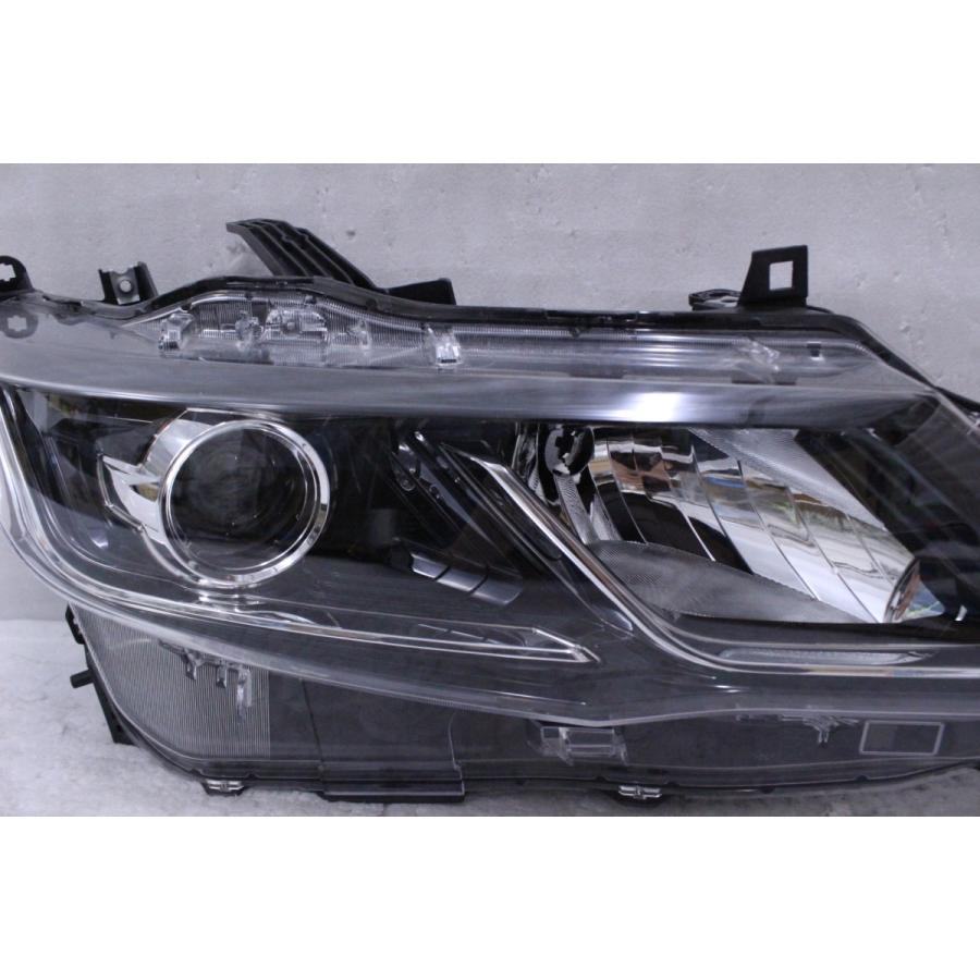 日産 セレナ c27 右ヘッドライト led美品 セレナ 95-1932-S☆美品☆LED C27 右ヘッドライト☆100-23721 打刻 Z
