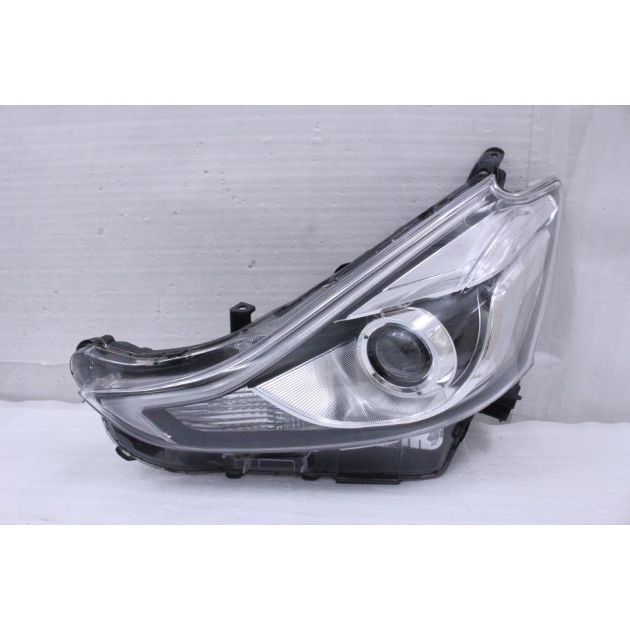 プリウスα 左 ライト ヘッドライトZVW41 プリウスα 左 ライト ヘッドライトZVW41