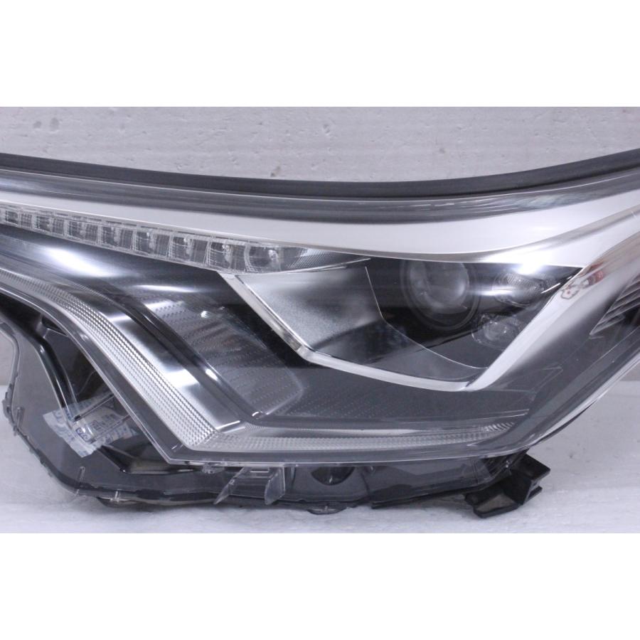 C-HR 99-752-I☆美品 前期☆LED ZYX10/NGX10 C-HR☆左ヘッドライト