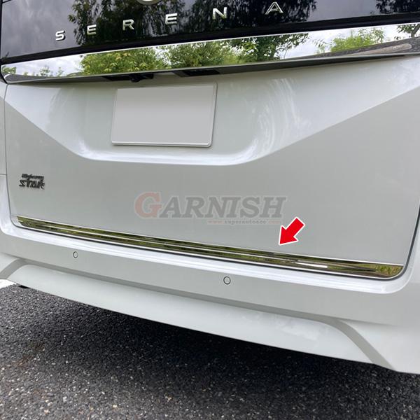 日産 セレナ C28型 2023年4月〜 リアゲートトリム メッキモール 傷付き