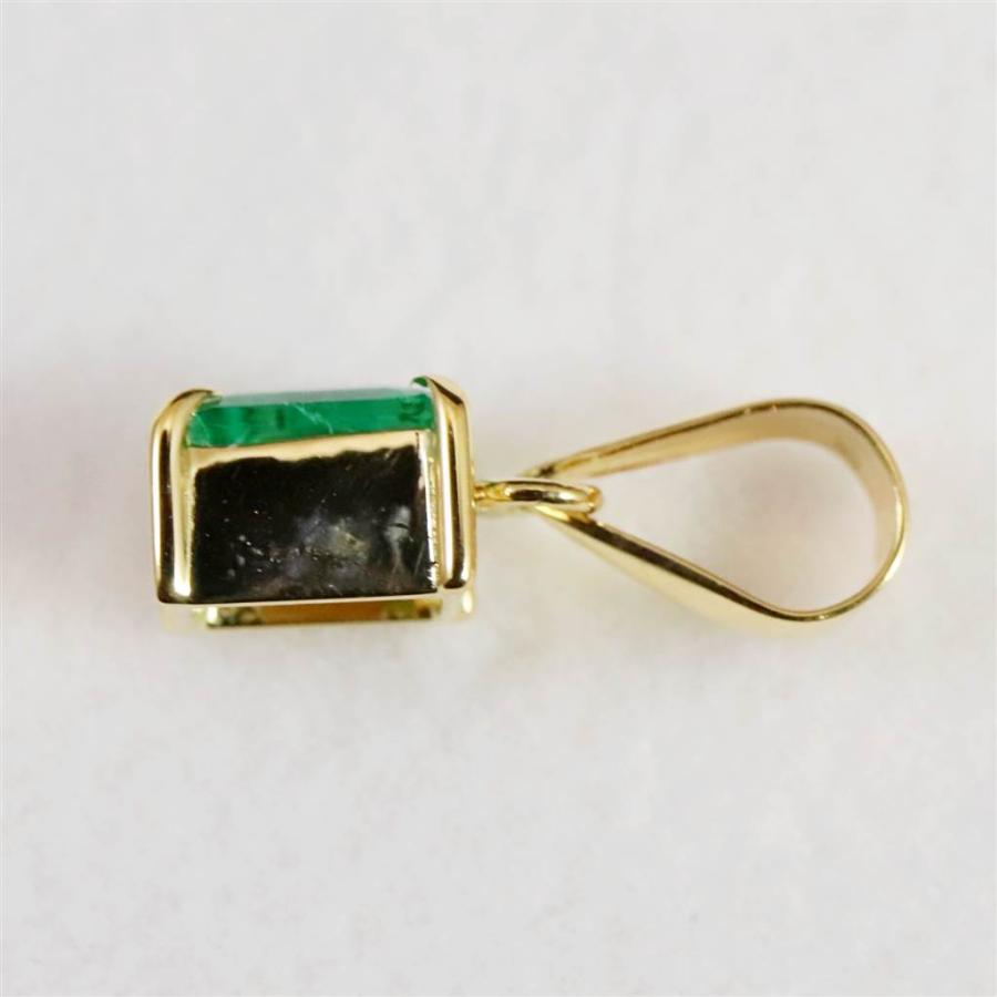 エメラルド　レクタングルカット ペンダントトップ  K18YG  0.43g 【榎本通商17135】の画像
