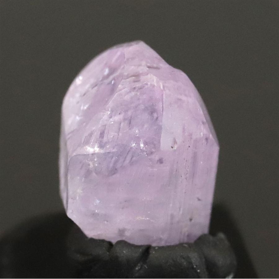 ピンクタンザナイト 原石 結晶 非加熱 7.19ct 【榎本通商29507