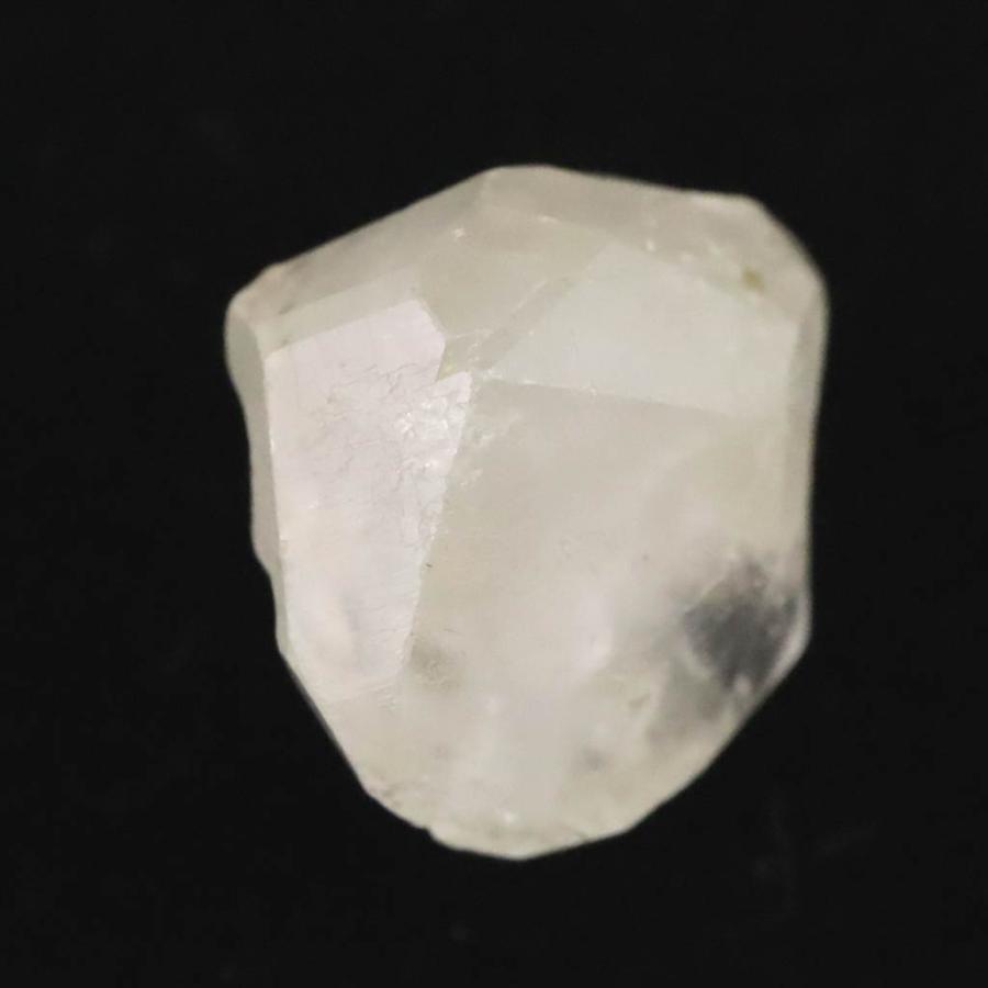 マダガスカル産 フェナカイト 原石 7.00ct 【榎本通商37381】 : 榎本