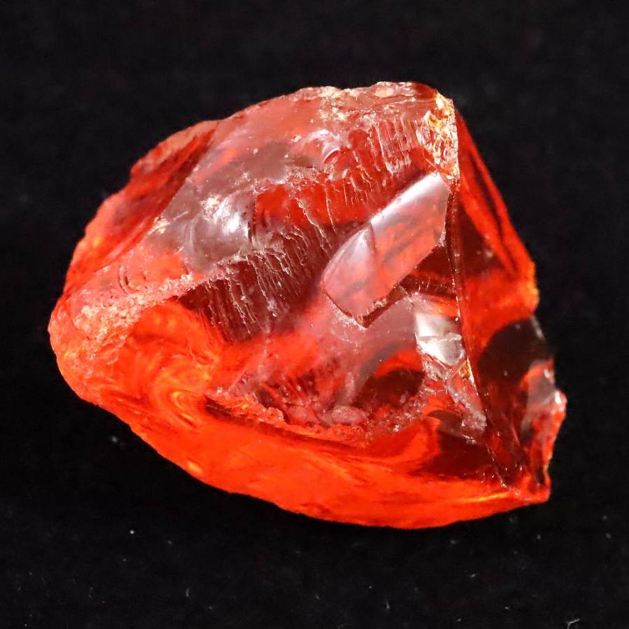 シエラネバダ産アンダラクリスタル　大きめピラミッド　マルチカラー　レッド系 シェラネバダ産アンダラクリスタル レッド 13.6g 【榎本通商48419