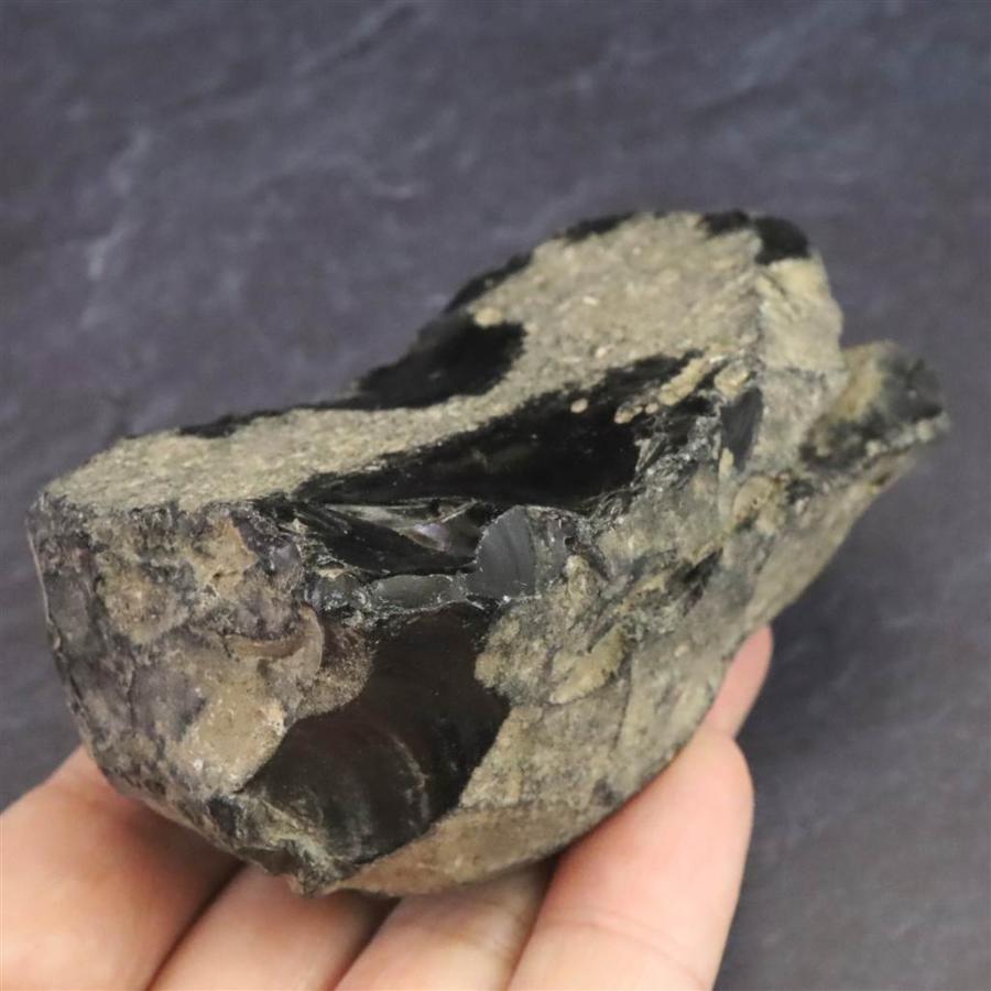 ２つ合わせて17,800円で良ければご購入下さい◾️黒曜石　隠岐の島産 隠岐の島 黒曜石 原石 ディレクトリーカード付 149.2g 【榎本通商56507