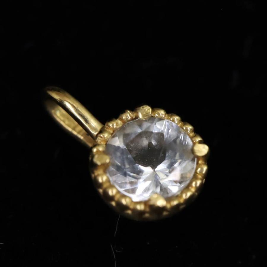 ♢Nページです♢K18 アクアマリン チャ―ム ペンダントトップ 96de57c429e84c014175cbb85840cd