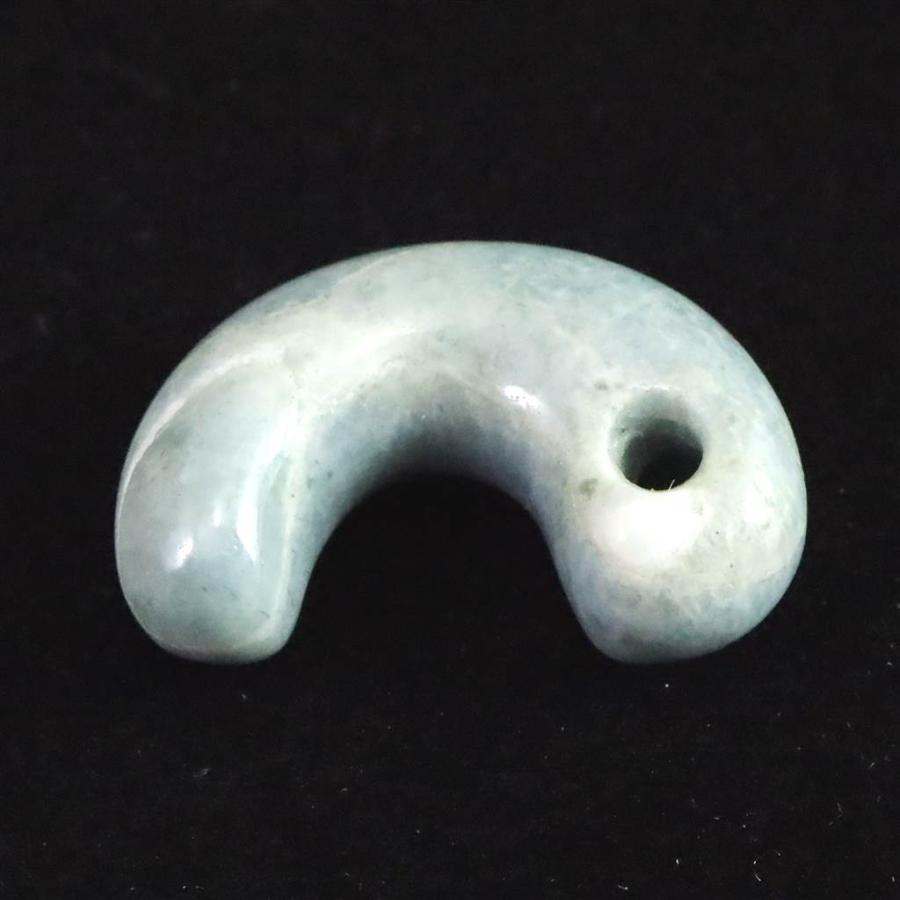 糸魚川翡翠 ヒスイ 小滝コン沢産 24mm勾玉 ブルー 証明書付 5.2g