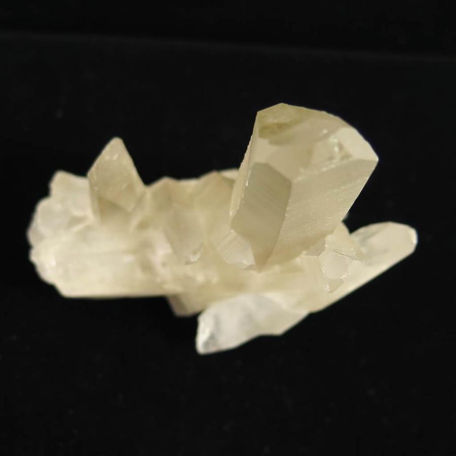 ★レア物 新品未開封 レムリアンシード　クラスター　原石 537g 【榎本通商84178】 【GM1602292910】(56320円)