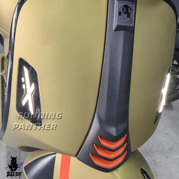 互換品 バイクウィンカーランプライトフロントリアインジケーターフラッシャーウインカーライトベスパ GTS 300 GTS300 gts300 2023-2025.