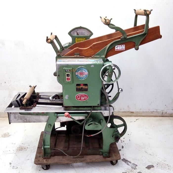 引取限定】 製麺機 5寸M型 フヂイ麺機製作所 1981年 絶版 骨董