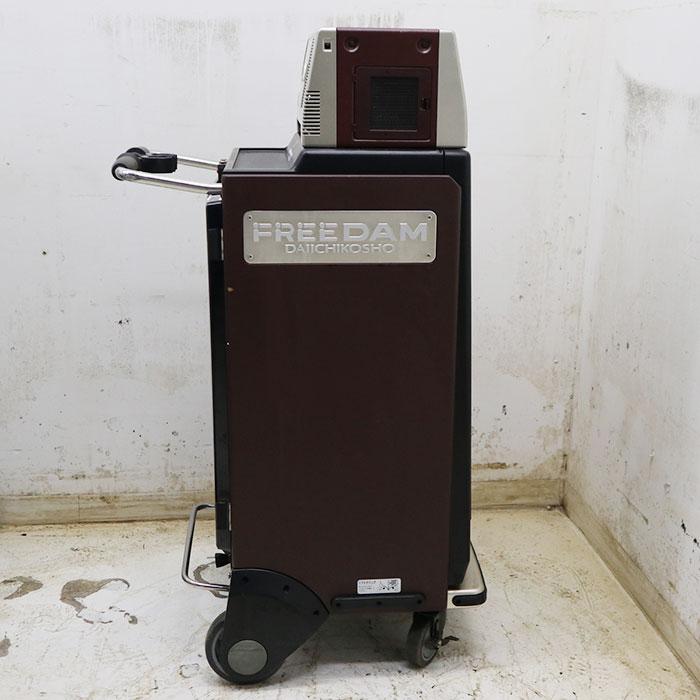 送料無料】 第一興商 カラオケ FREEDAM フリーダム DSR-F65 2011年