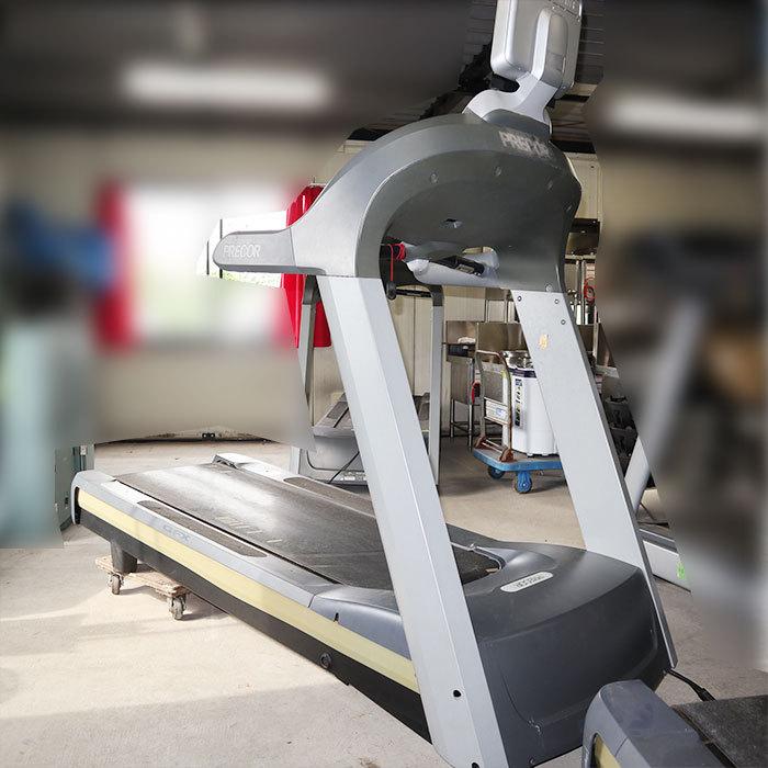 送料無料】 トレッドミル C954i PRECOR プリコー ランニングマシン 
