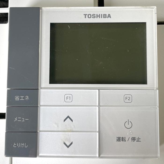 ☆中古品 東芝 天カセ 4方向 エアコン 5馬力 2018年 三相200V AIU-AP1407H（内機）ROA-AP1407H（外機）リモコン付き☆ 送料無料】天カセパッケージエアコン AIU-AP1407H ROA-AP1407H 東芝