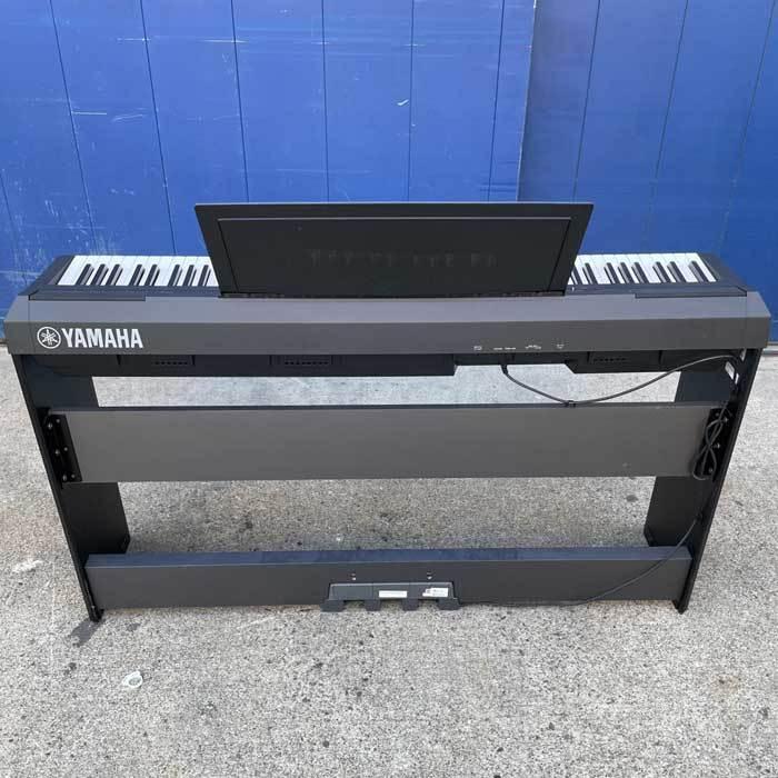 YAMAHA電子ピアノ P-115 WH【3本ペダルユニット 椅子付】 送料無料】電子ピアノ P-115 椅子・譜面立て・ペダルユニット付