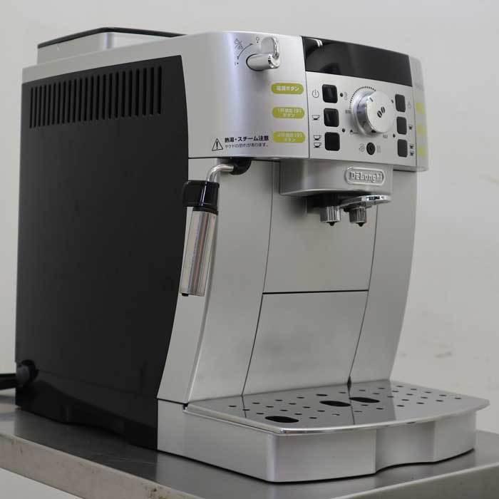 送料無料】全自動コーヒーマシン ECAM22110SBH デロンギ 2016年