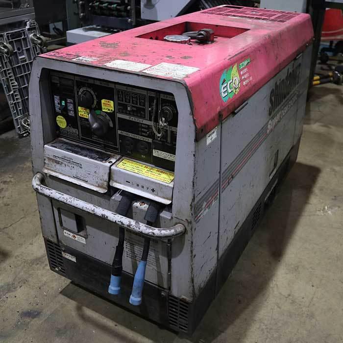 中古】防音型エンジン溶接機 DGW310MC 新ダイワ工業 2007年 中古】防音型エンジン溶接機 DGW310MC 新ダイワ工業 2007年