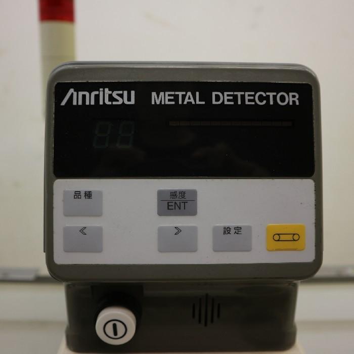 中古】金属検出機 KD821AH ANRITSU アンリツ 金属探知機 【動産 中古】金属検出機 KD821AH ANRITSU アンリツ 金属探知機 【動産