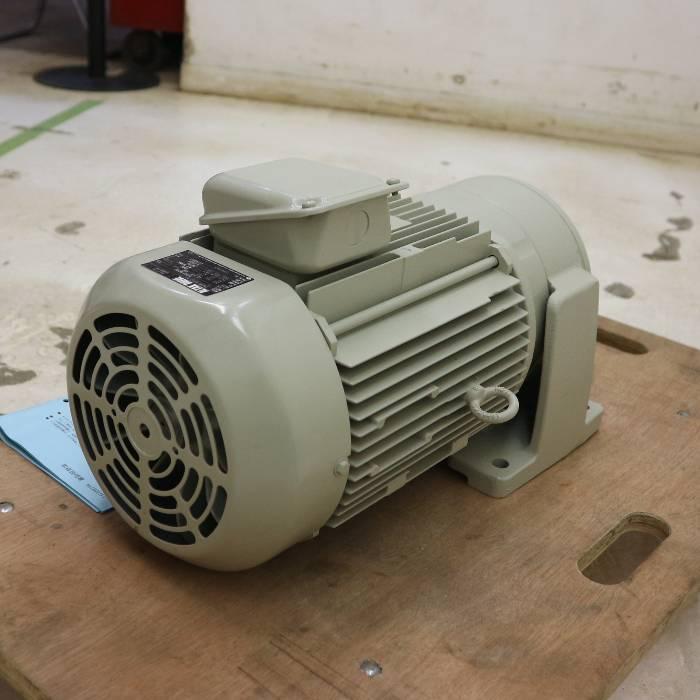 中古|三相モーター CNHM5-5117-EP-B-11 アルタックスNEO 住友重 中古|三相モーター CNHM5-5117-EP-B-11 アルタックスNEO 住友重