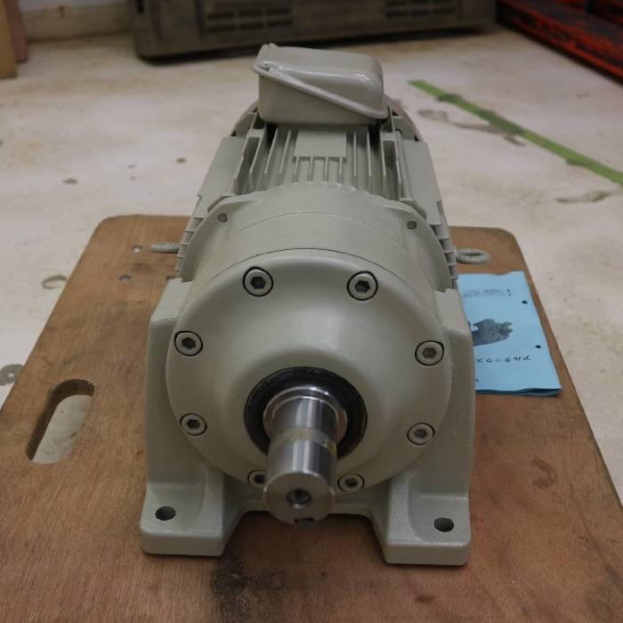 中古｜三相モーター CNHM5-5117-EP-B-11 アルタックスNEO 住友重機械