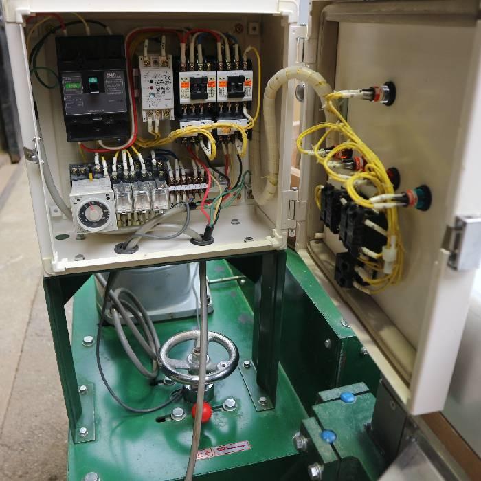 送料無料】石臼製粉機 日高製粉機製作所 そば 蕎麦 中古 【見学 千葉