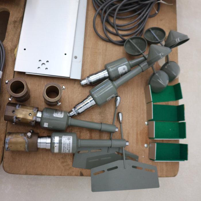 中古】風向風速計 風向発信器 VF216 風速発信器AH860A 記録器MX-C21