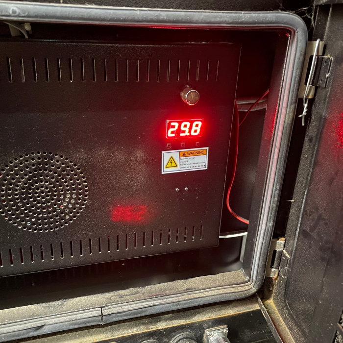 中古】デジタルサイネージ VTO-55-15 オーエフシステム 2017年 中古】デジタルサイネージ VTO-55-15 オーエフシステム 2017年