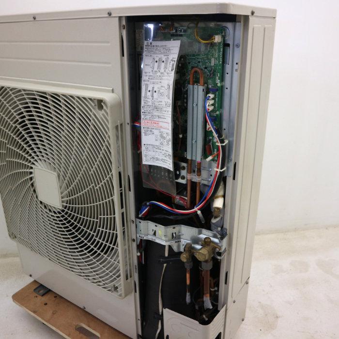ダイキン（DAIKIN） 【中古】天吊りエアコン 6馬力 業務用 内機6馬力
