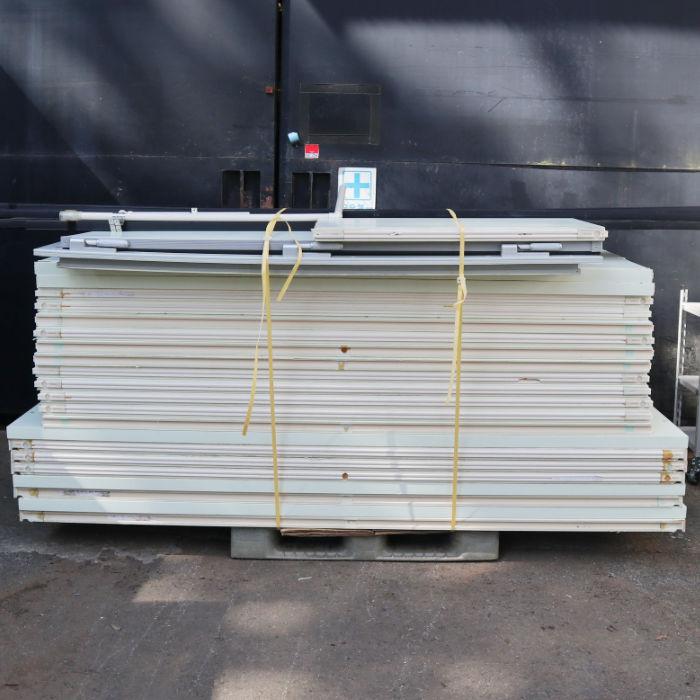 日立（HITACHI） 【中古】プレハブ冷蔵庫 3坪 2018年 RU-R20SMCD3 RU