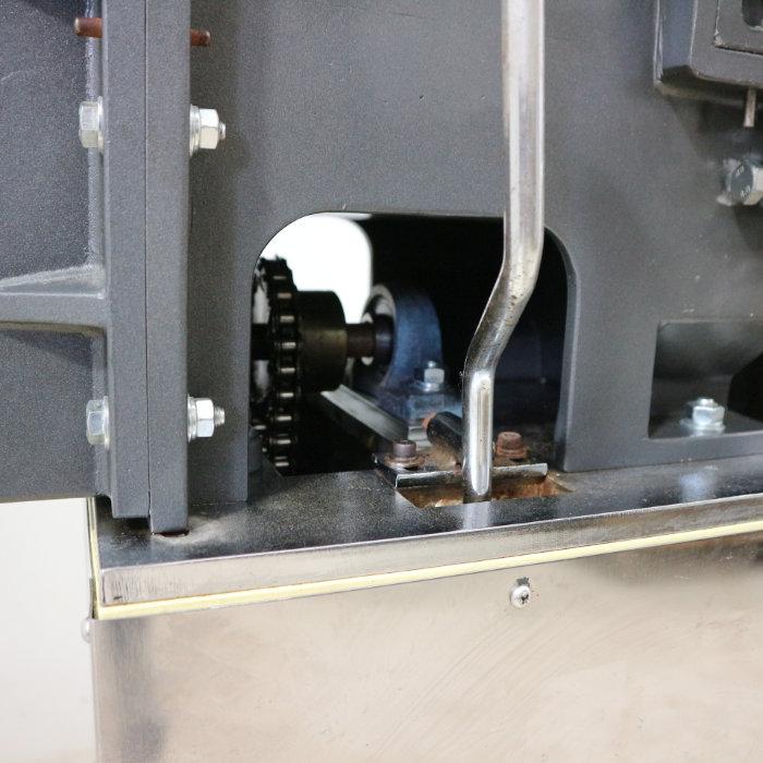 送料無料】串団子成型機 鈴木信也機械製作所 自動串刺し機 送料無料】串団子成型機 鈴木信也機械製作所 自動串刺し機