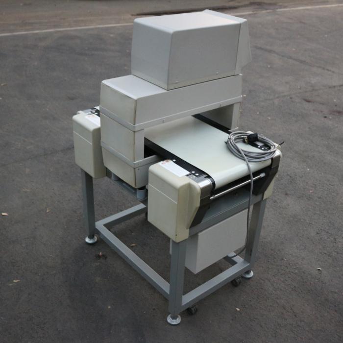 送料無料】金属検出機 DenoA(検出機：P-800 検出部：B-300) ニッカ電測