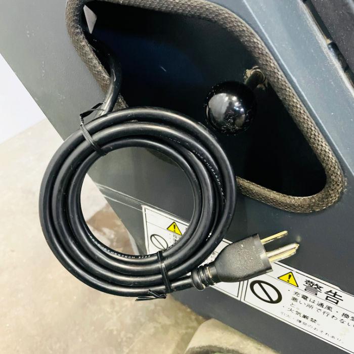 引取限定】路面清掃機 HM-650E アマノ 2018年 業務用清掃機 引取限定】路面清掃機 HM-650E アマノ 2018年 業務用清掃機