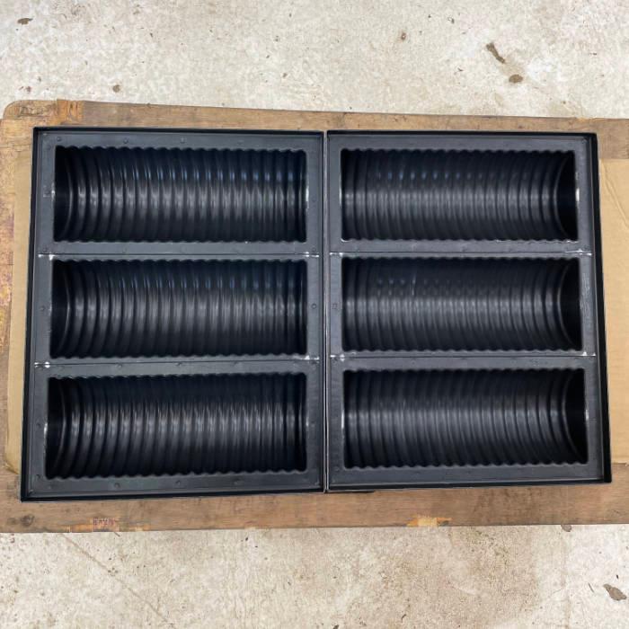 送料無料】波ラウンド3連丸食パン型 2018年 丸食パン型 ベーカリー