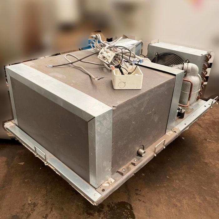 中古|プレハブ冷凍庫 0.75坪 ユニットRU-N10MFV 日立 2020年 中古|プレハブ冷凍庫 0.75坪 ユニットRU-N10MFV 日立 2020年