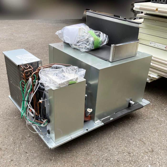 送料無料】プレハブ冷蔵庫(1坪) CS-N0100DP-D 大和冷機工業 2019 送料無料】プレハブ冷蔵庫(1坪) CS-N0100DP-D 大和冷機工業 2019