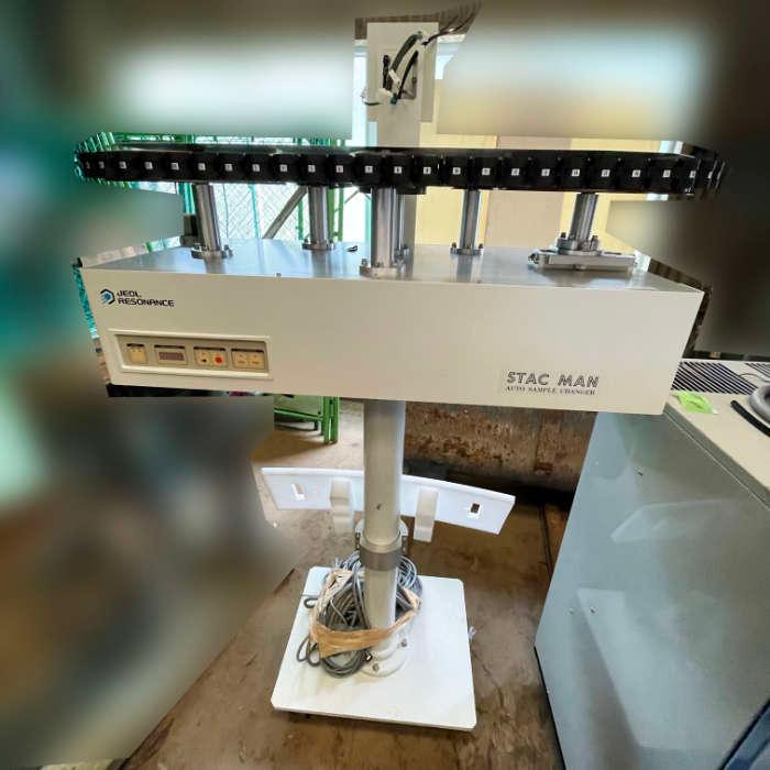 【中古】 磁気共鳴ーNMR 中古｜核磁気共鳴装置 ECS-400 日本電子 2012年 NMR｜現状渡し｜動産王