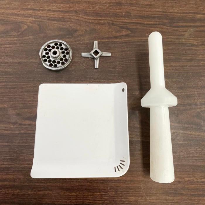 送料無料】ミートチョッパー MC-22 なんつね 2018年 ミンチ機 中古