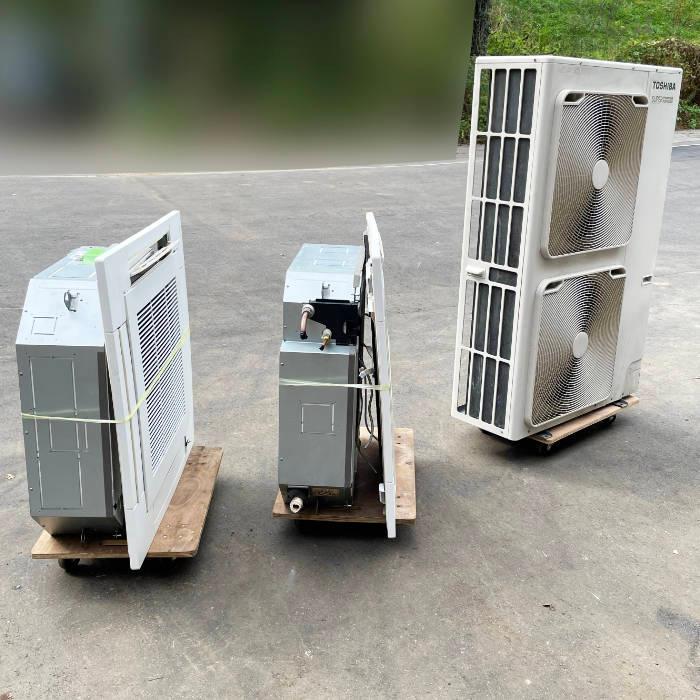 引取限定】天カセエアコン 外機ROA-AP1406HS 内機AIU-AP717H 東芝 2015