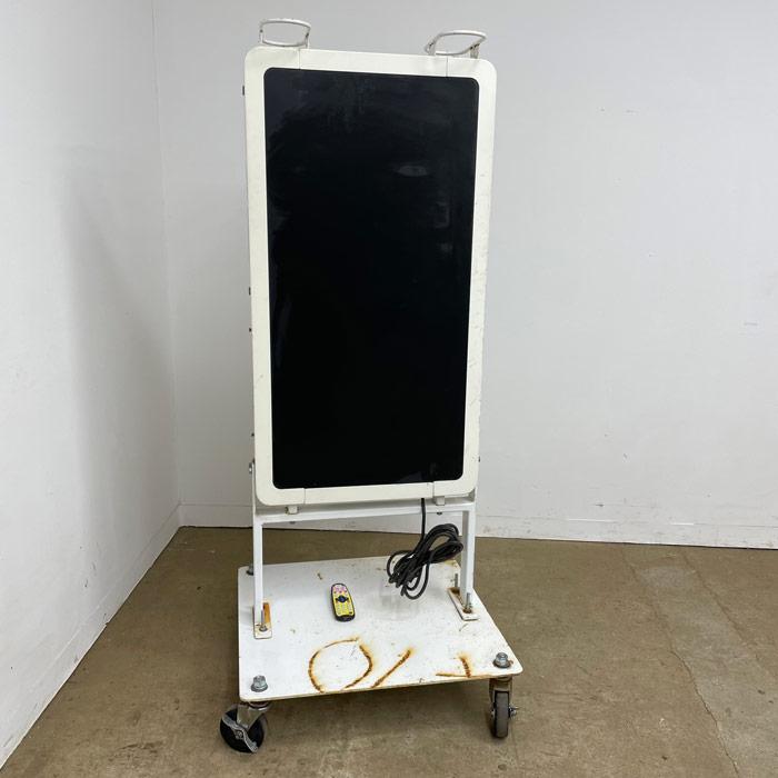中古｜電光看板 デジタルサイネージ 32インチ DS-L32S TBグループ 2018 