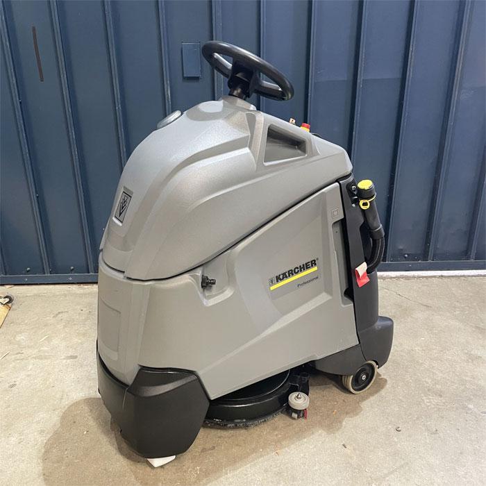 ケルヒャー（KARCHER） 中古｜立ち乗り式床洗浄機 Karcher BD50/40 RS