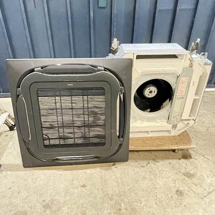 ダイキン（DAIKIN） 中古｜天カセエアコン 6馬力 内機FHCP80FD 外機