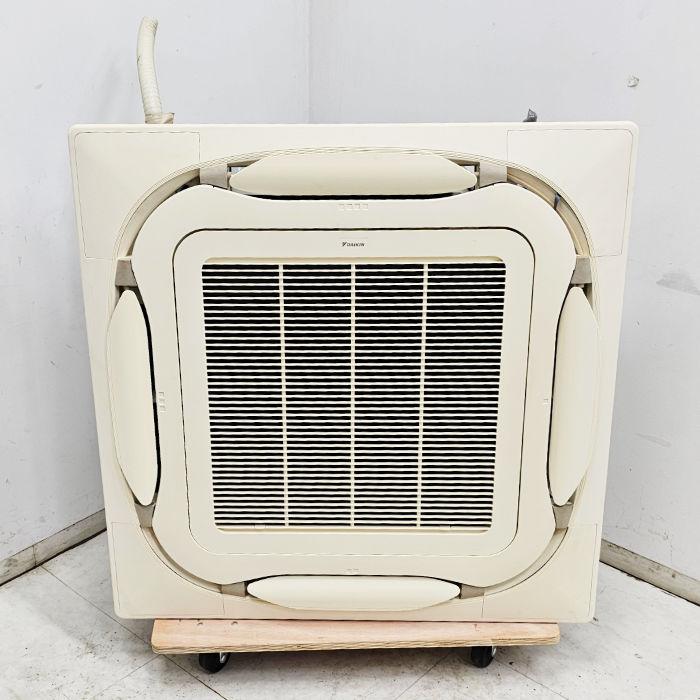 ☆①中古品 ダイキン天カセエアコン 1.5馬力 2020年 FHCP40EM（内機） RZRP40BTD（外機）パッケージエアコン☆ 中古｜天カセエアコン FHCP71EM RZRP140BD ダイキン 2020年 R32 5馬力