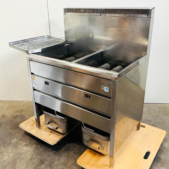 中古｜2槽ガスフライヤー TGFL-87CW タニコー 2021年 LPガス 業務用 