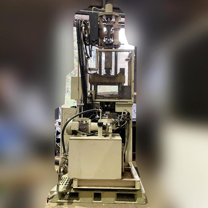 中古｜射出成形機 VS-30-35P SANJO SEIKI 1999年 プラスチック成形